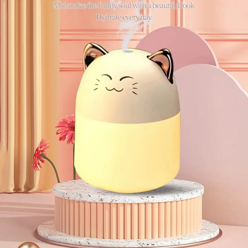 Humidificador Mini con Forma de Gatito - USB, Luz Nocturna, Gran Capacidad, Ideal para Escritorio y Hogar